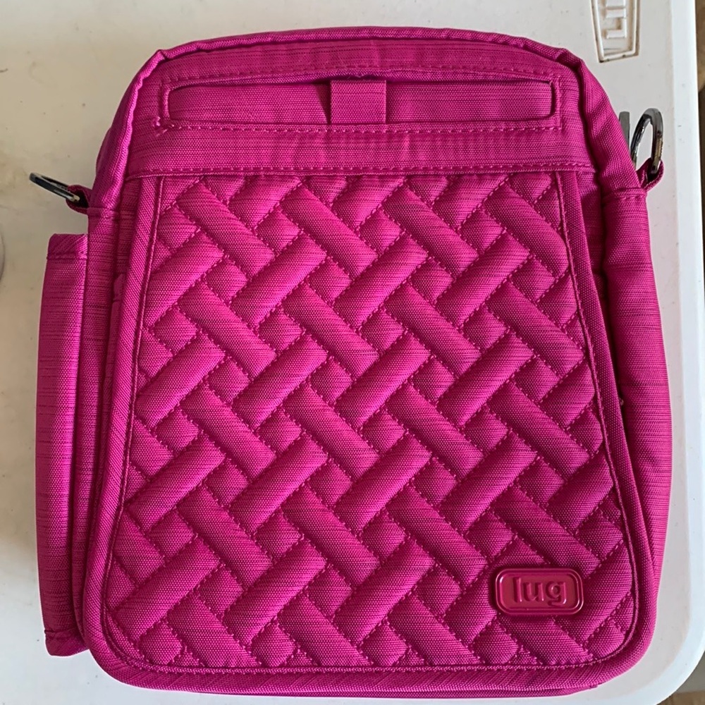 Lug brushed orchid flapper